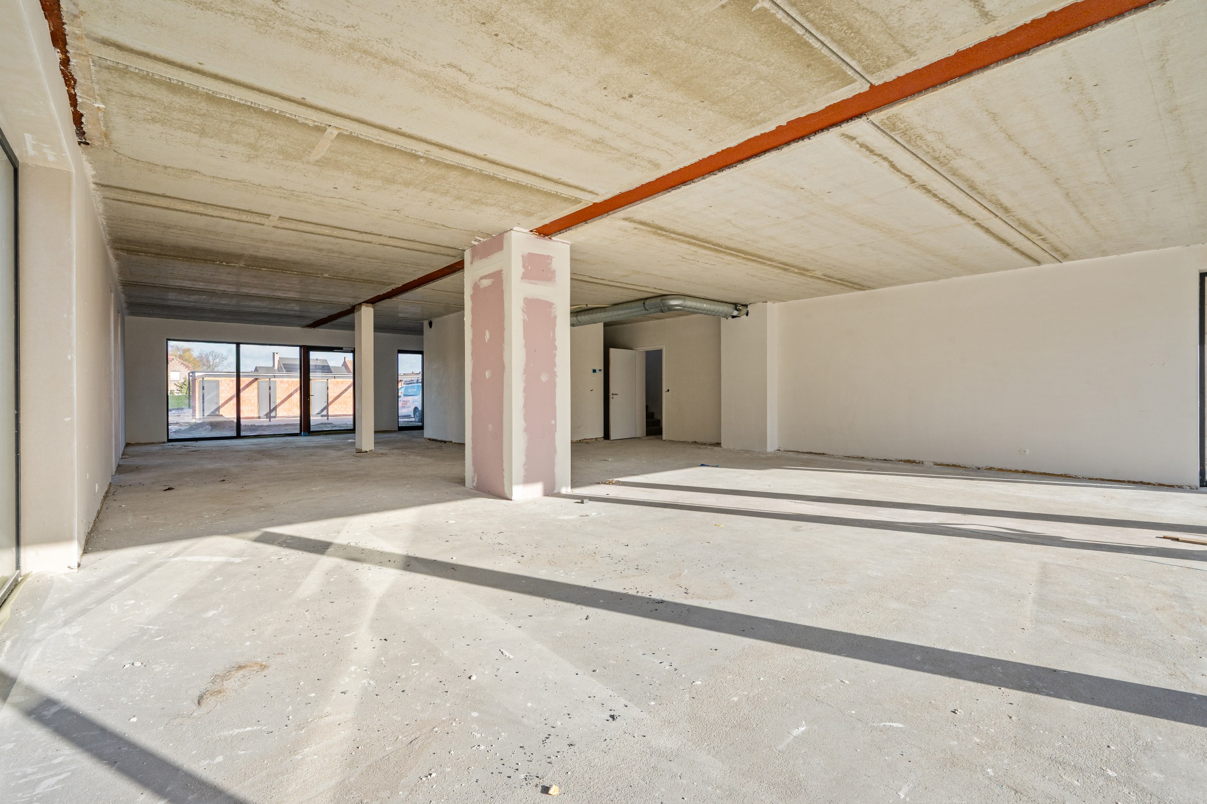 Kantoorruimte op uitstekende locatie te Heist-op-den-Berg - foto 5