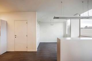 Spacieux immeuble de bureaux dans un cadre rural à ZellikÊtes-vous à la recherche, pour votre entreprise, d’un spacieux immeuble de bureaux à...