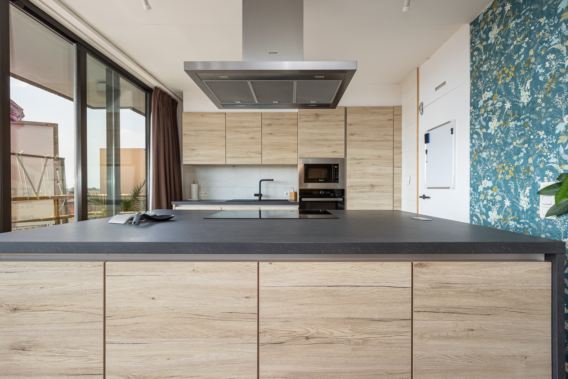 Lichtrijk, instapklaar appartement van 135m² met staanplaats - foto 4