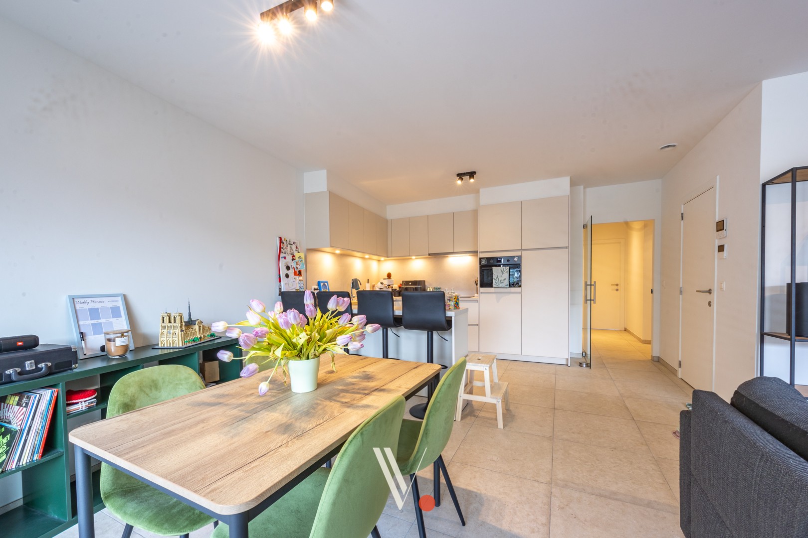 Nieuwbouwappartement met 2 slaapkamers, terras en staanplaats - foto 3