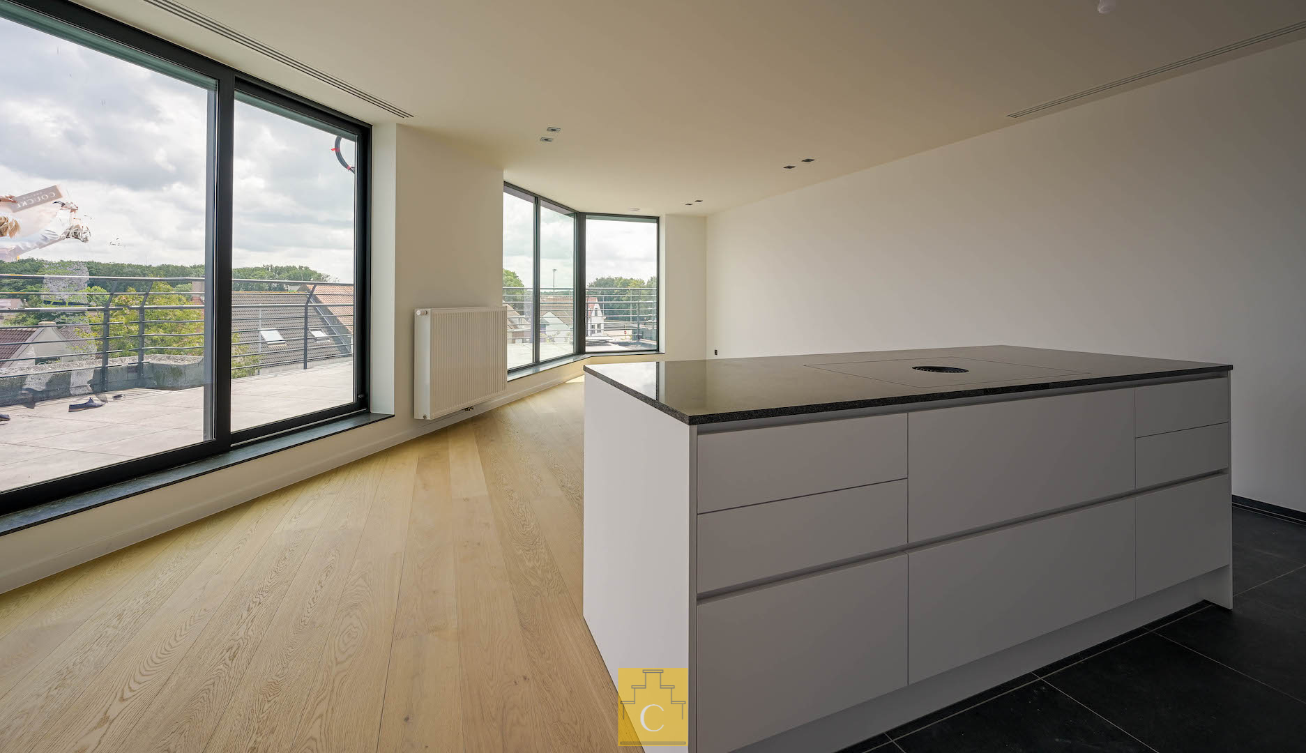 Volledig verbouwd dakappartement met ruim terras - foto 4