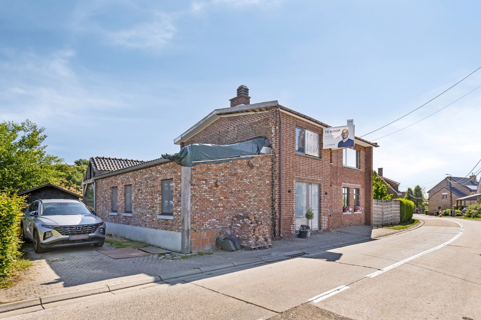Goed gelegen open bebouwing met 4 slaapkamers en tuin in Kerkom - EPC 540 kWh/m² - bewoonbare oppervlakte 238  m² - foto 3