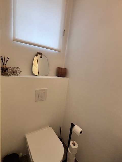 Huis te huur in Sint-Jan-In-Eremo met 5 slaapkamers - foto 5