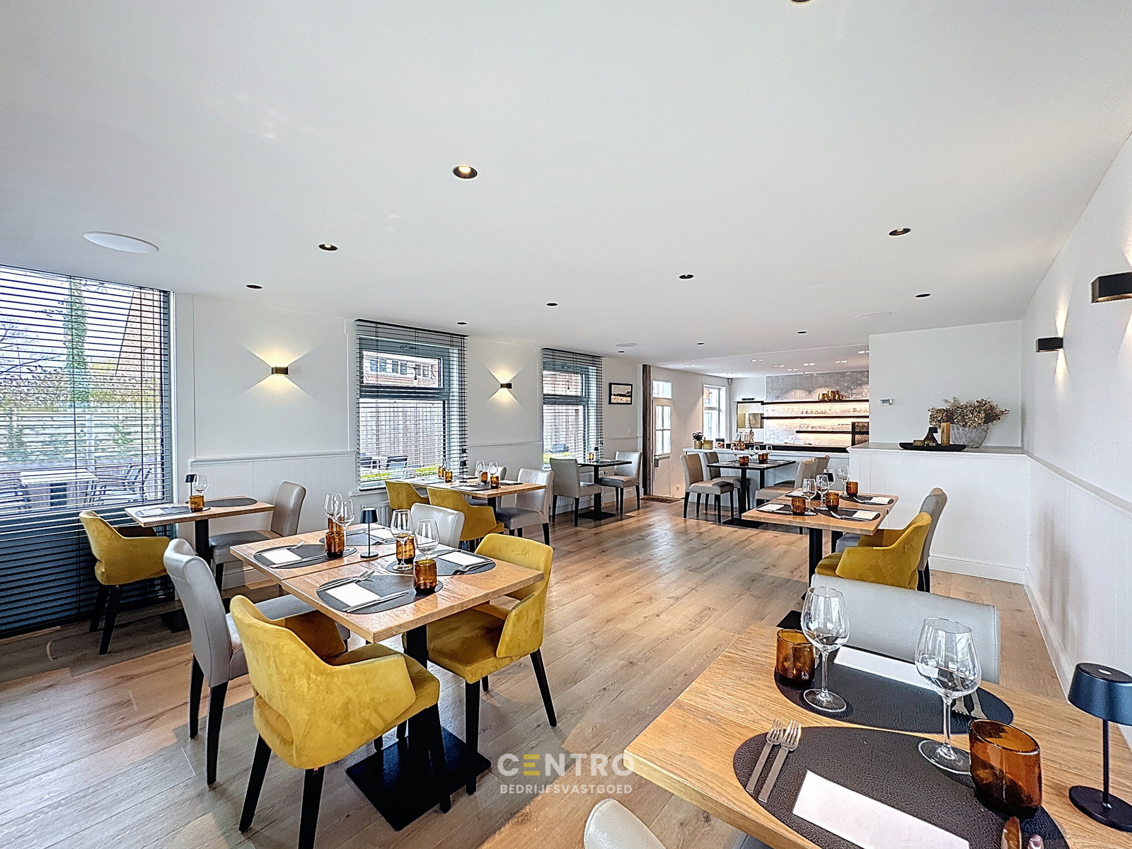 Volledig ingericht restaurant met woonst op CHARMANTE ligging te Oostende! - photo 4