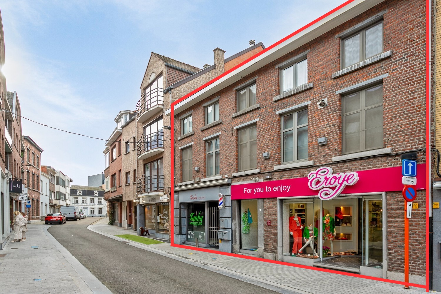 Exclusieve eigendom in DE winkelstraat van Sint-Truiden te koop - foto 1