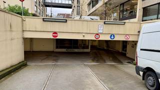 Garage à louer à Louvain