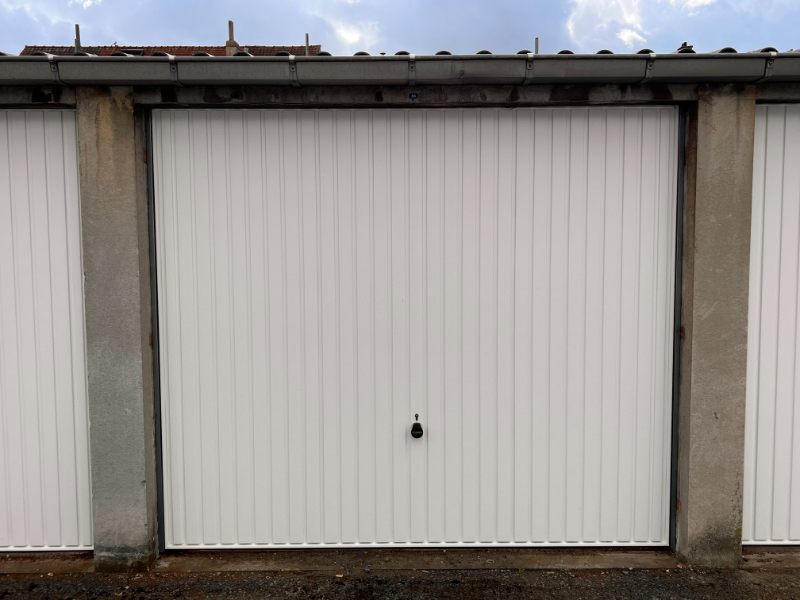 afgesloten garageboxen in de Bloemekenswijk - foto 3