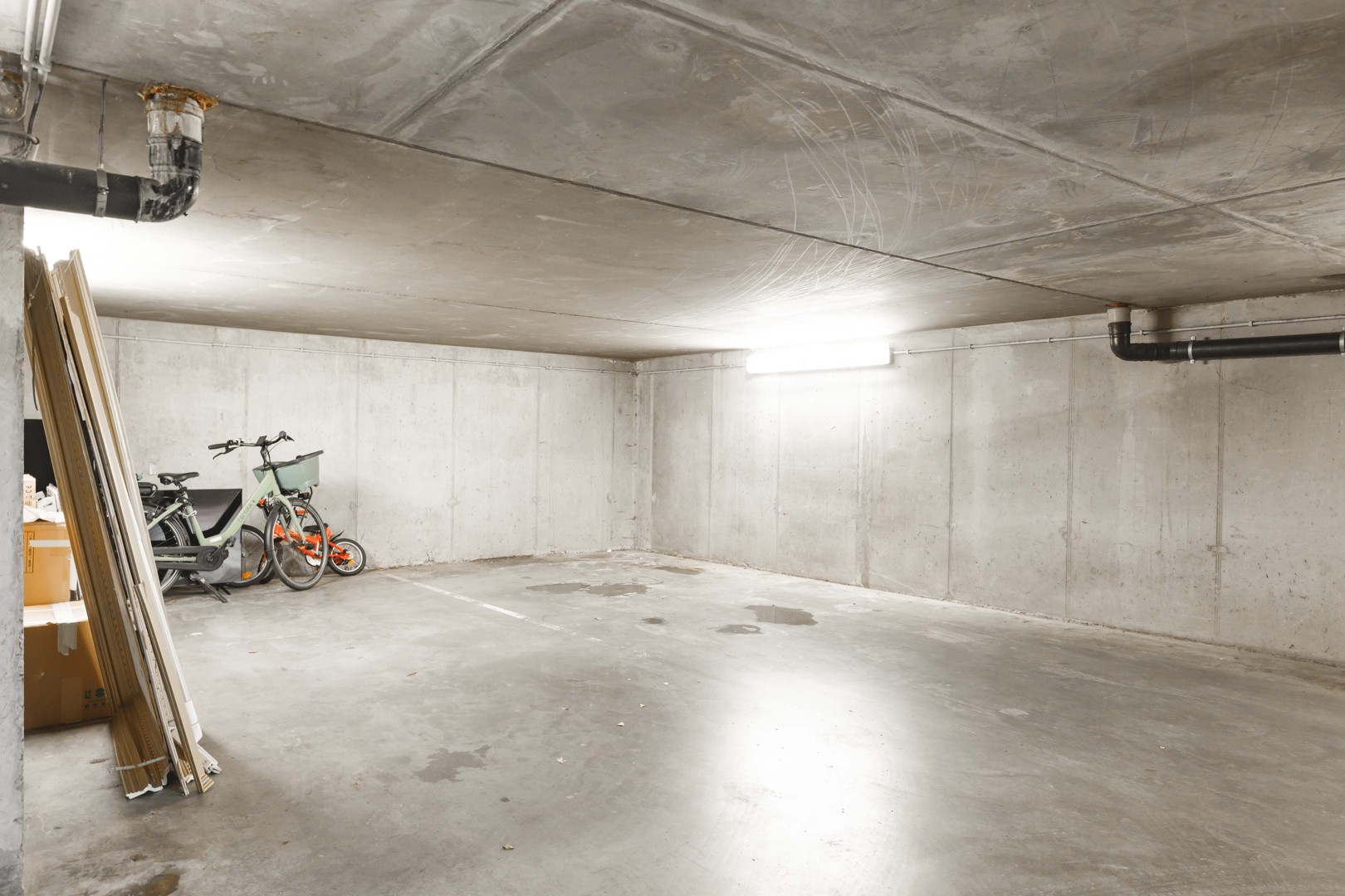 Ondergrondse staanplaats in hartje Tielt! - foto 2