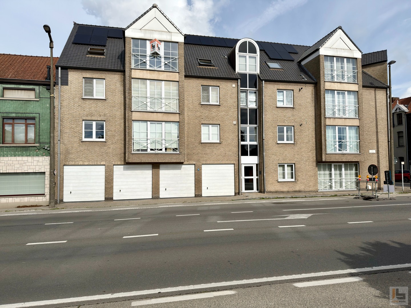 DAKAPPARTEMENT met 2-SLPKS, TERRAS, ZOLDER en GARAGEBOX! - foto 4