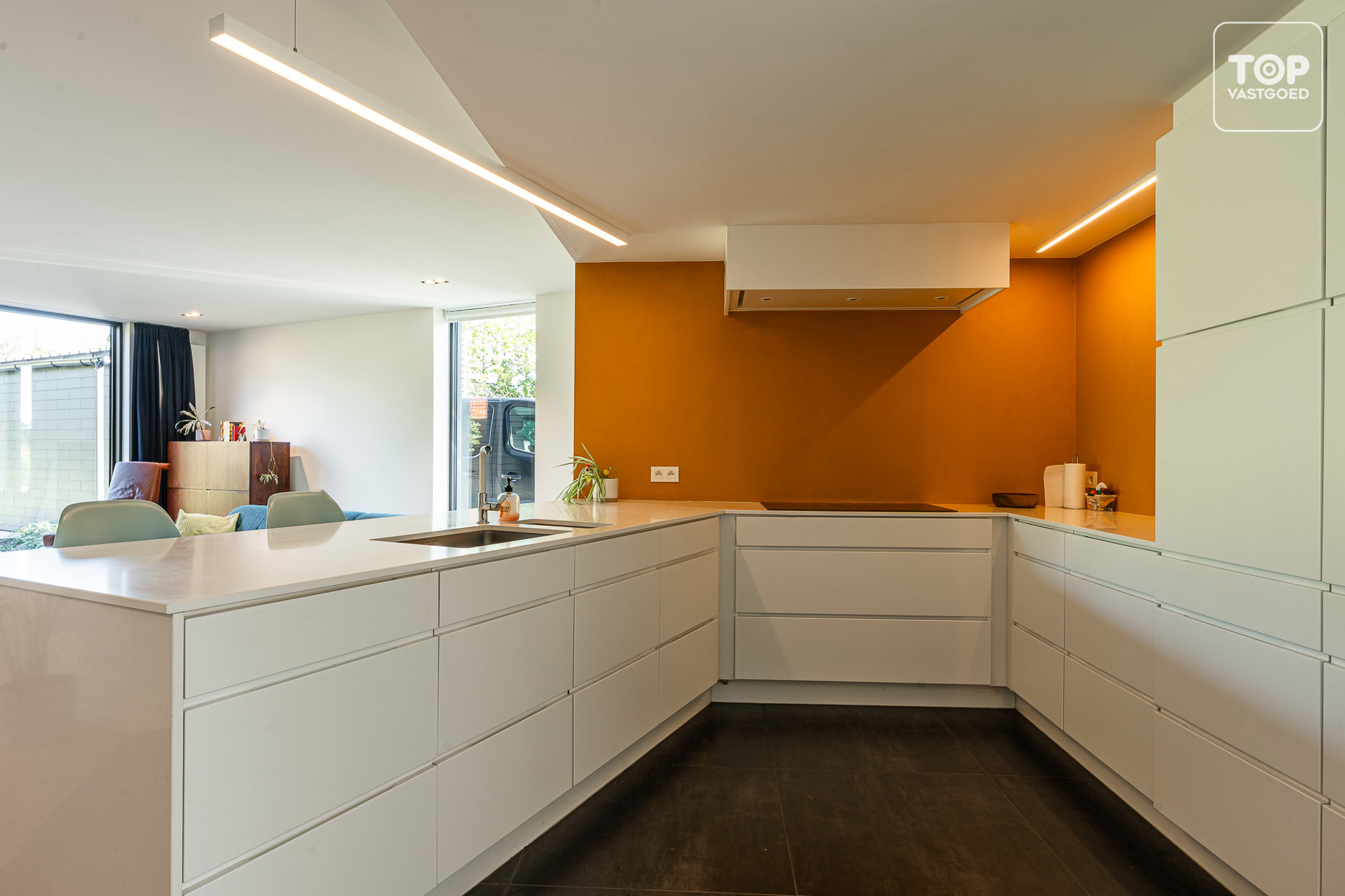 Woning met grote tuin en magazijn/loods, ideaal voor zelfstandigen! - foto 4