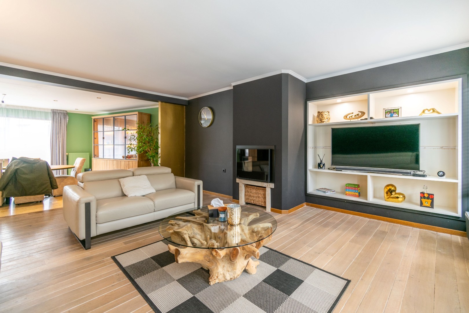 RUIM, INSTAPKLAAR APP MET 5SLP + 3BDK &amp; TERRASSEN! - foto 4