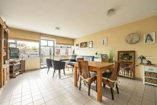 Vous êtes à la recherche d'un premier logement ou d'un investissement intéressant à Louvain ? Dans ce cas, découvrez cet appartement d'une chambre...