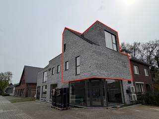 Genk, Weg Naar As 220 bus 12:  Nieuwbouw duplexappartement met 2 slaapkamers, terras, fietsenstalling en een autostaanplaats.Bent u op zoek naar een...