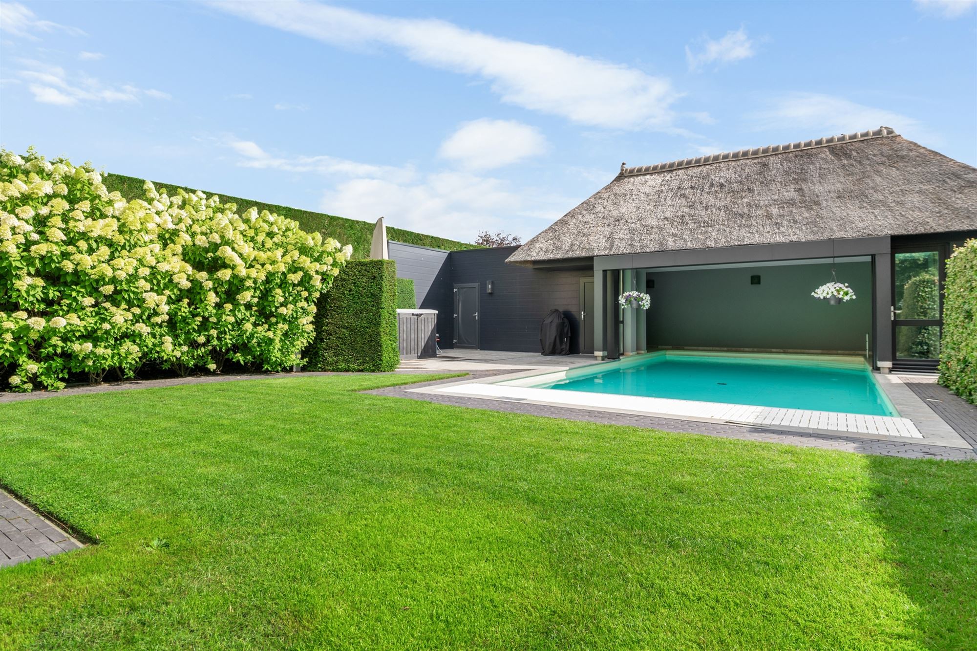 Luxe villa met zwembad op rustige, residentiële locatie - foto 5