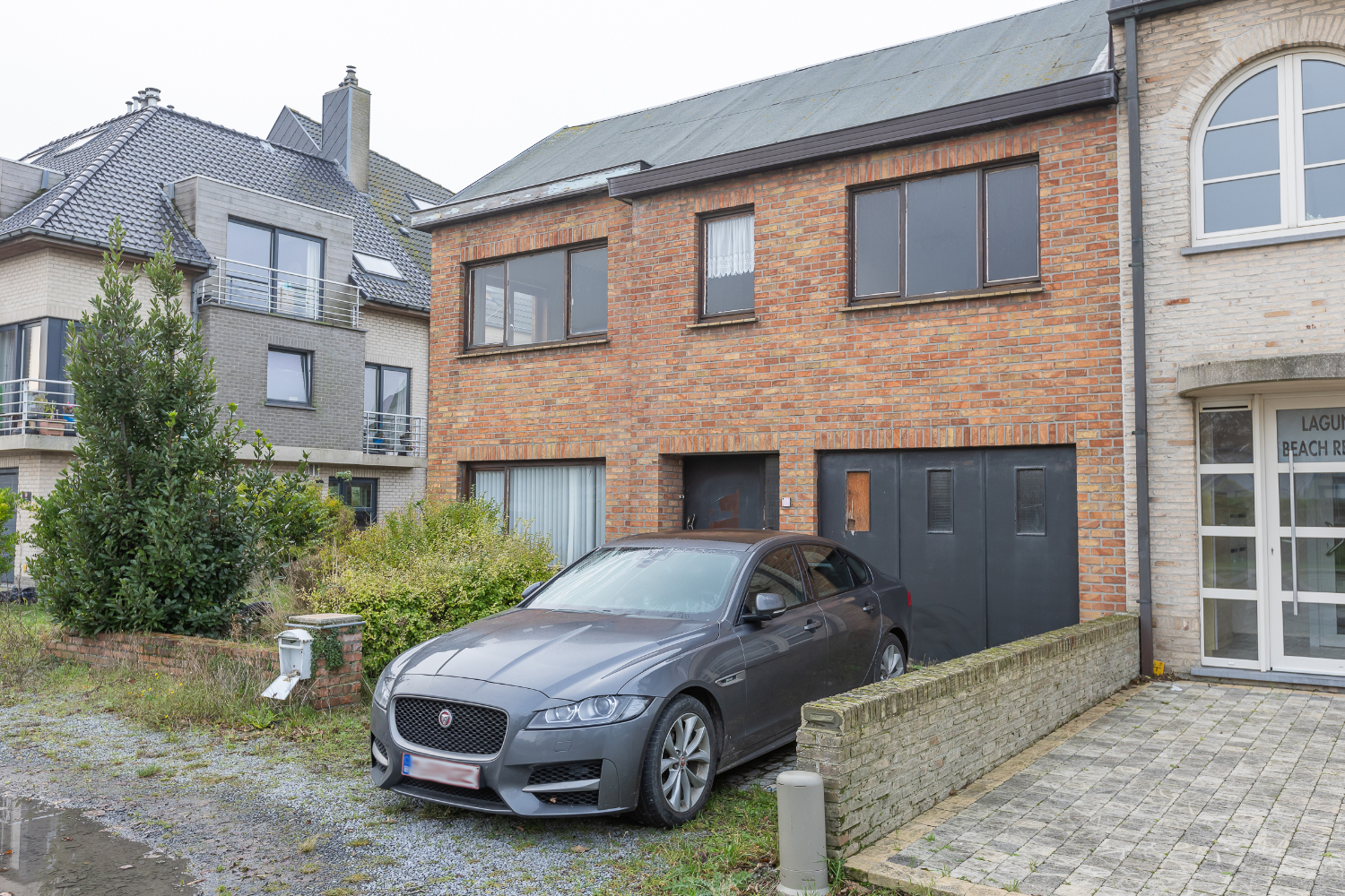 Te renoveren woning op uitstekende locatie - foto 2