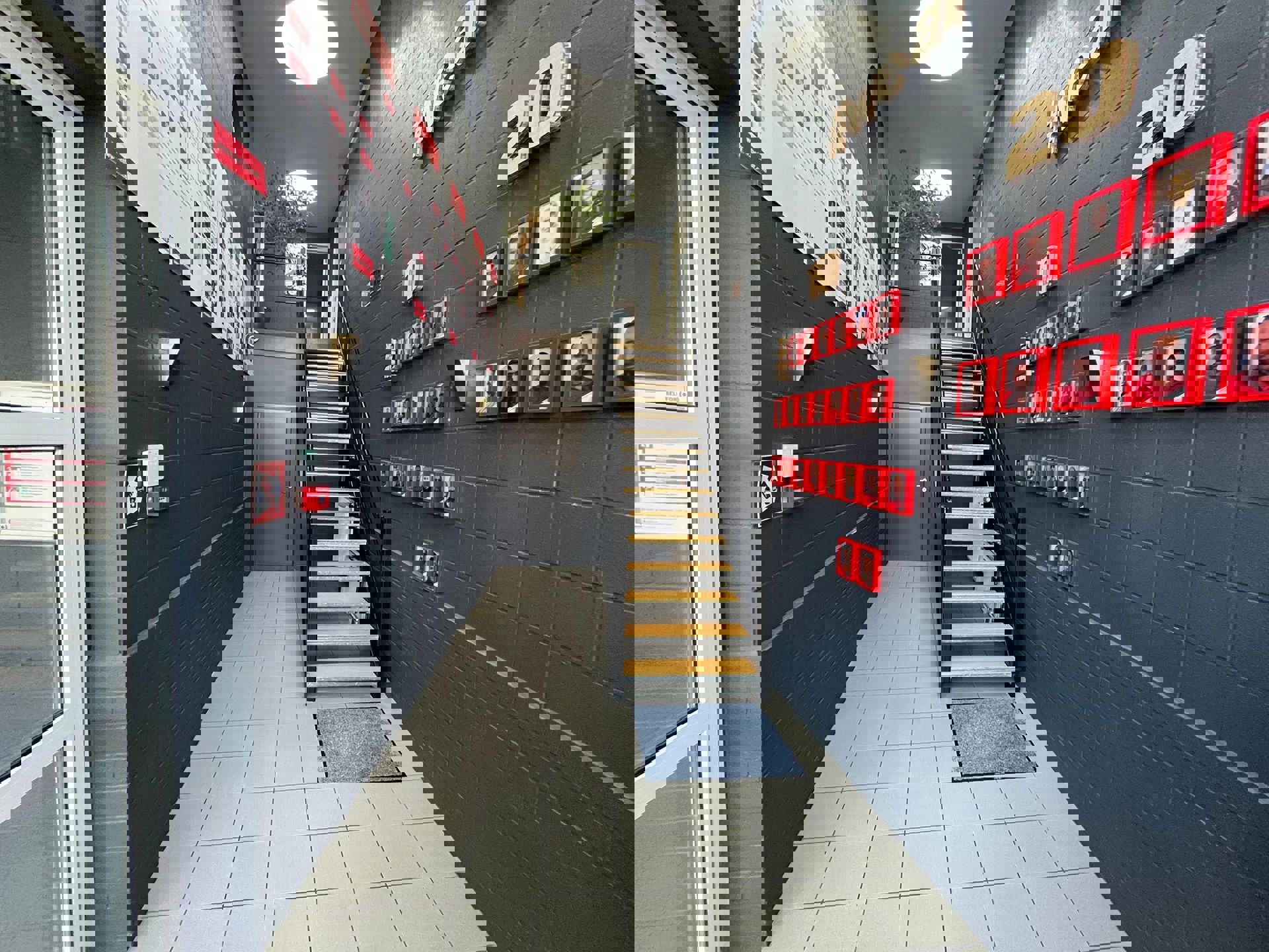 Commercial à louer à Schelle - photo 5