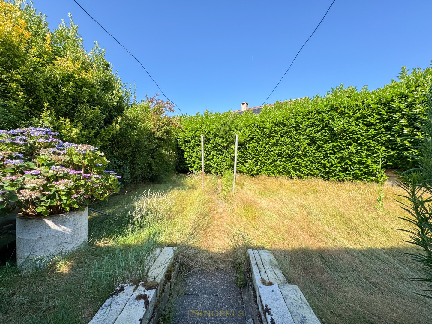 Te koop, te renoveren halfopen bebouwing met garage en tuin te Eine - foto 3