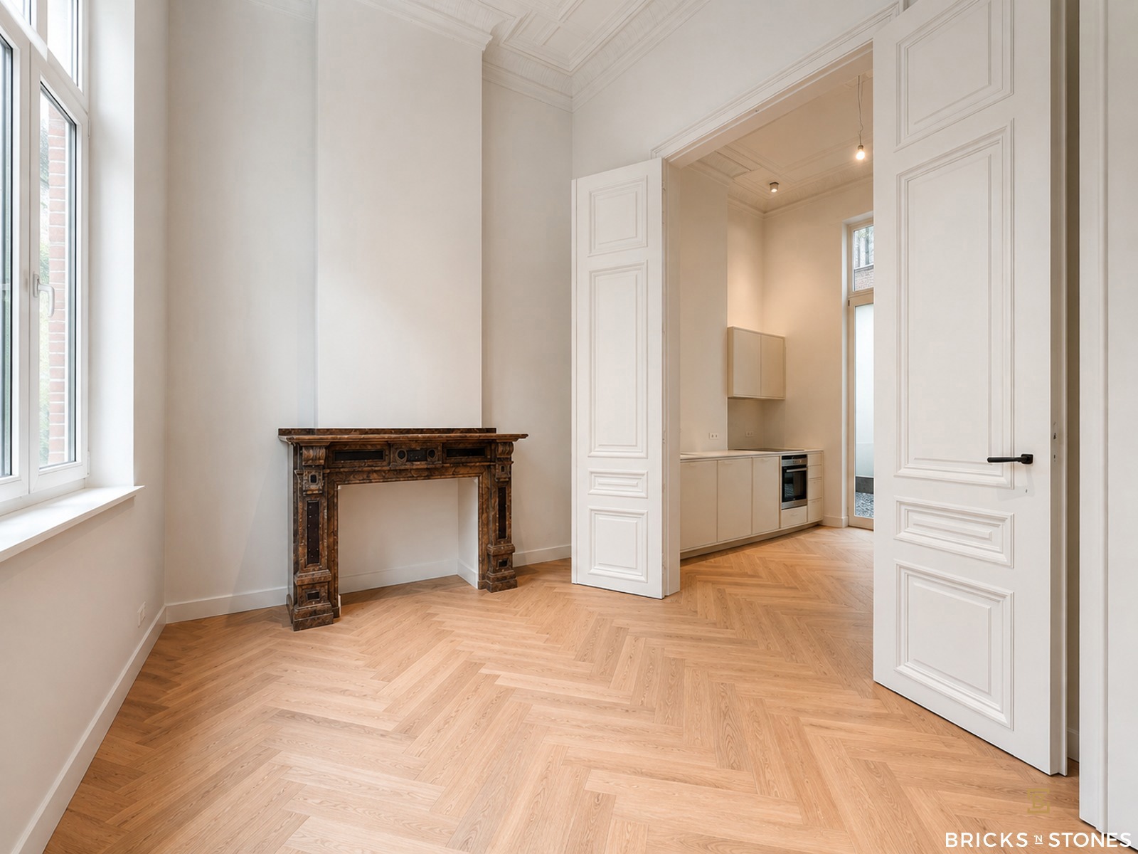 Gerenoveerd appartement met terras in historisch Antwerpen - foto 2
