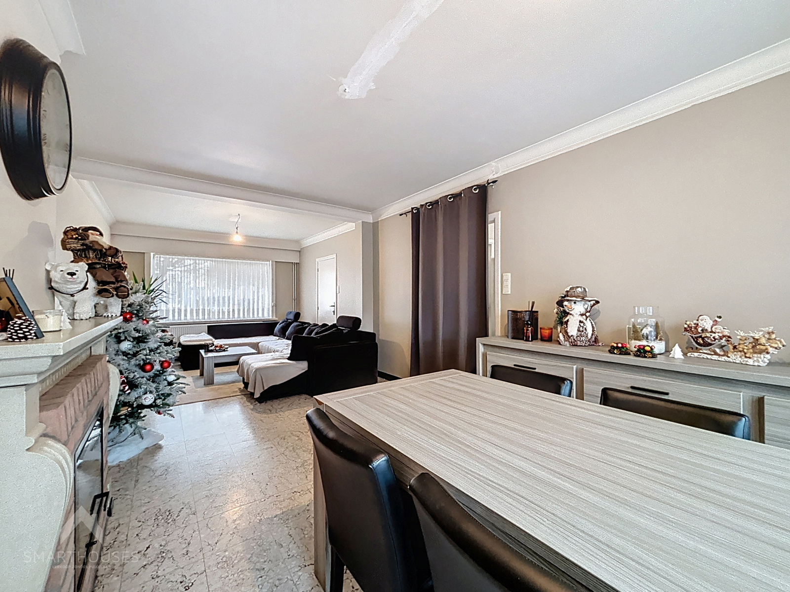 Woning met 3 slaapkamers, garage en 5 parkeerplaatsen - foto 3