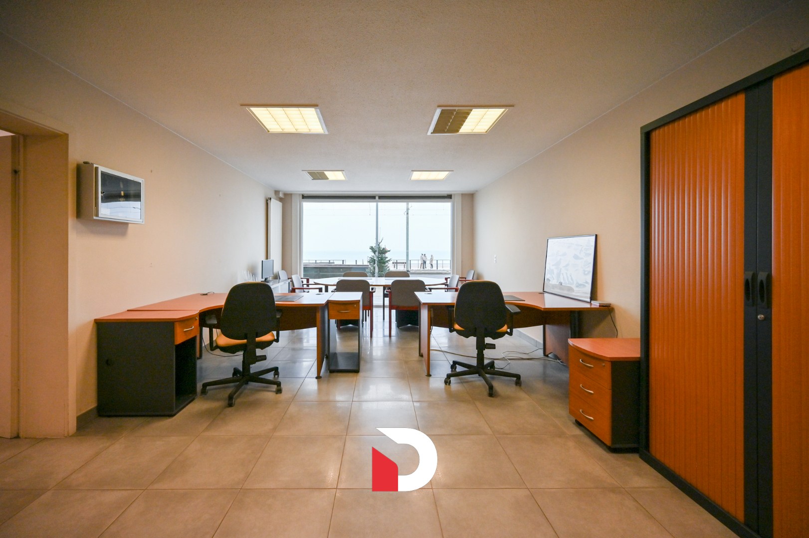 Handelsruime/Kantoor op de Zeedijk te Middelkerke - foto 2