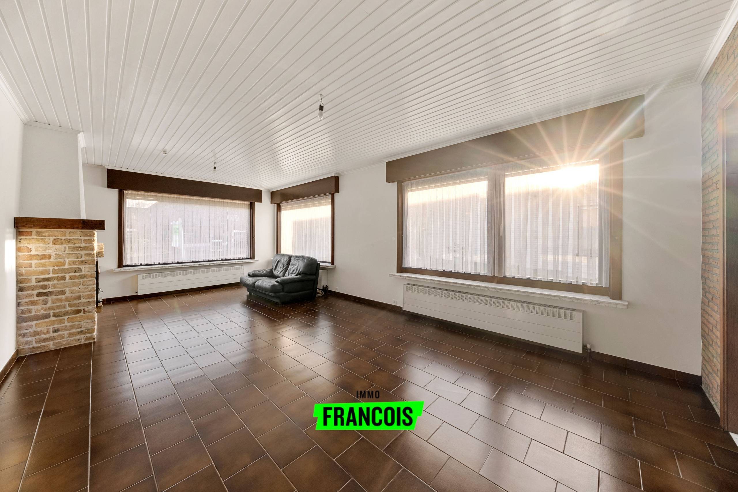 Rustig gelegen bungalow met garage in Assebroek - foto 4