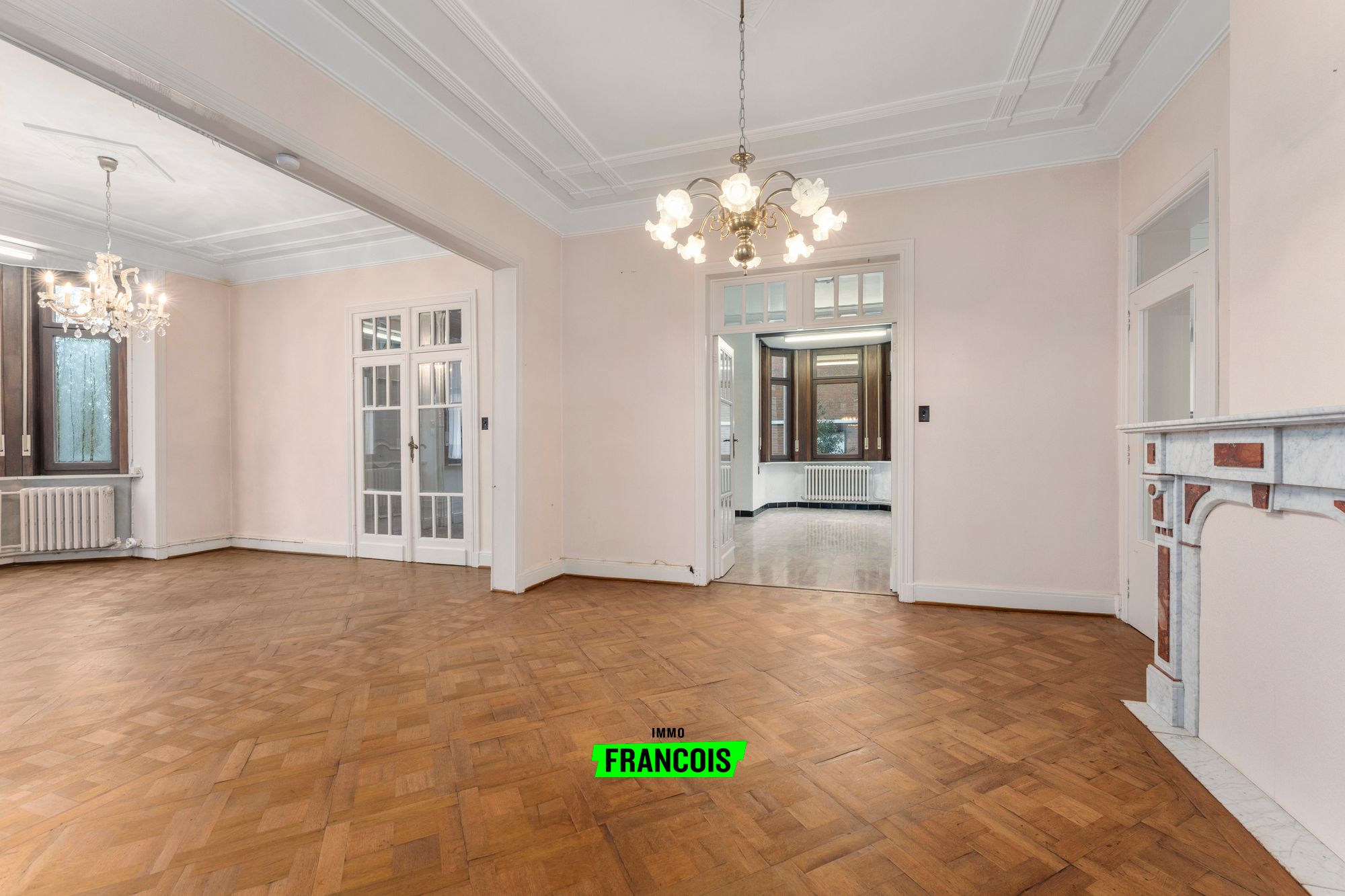 Authentieke cottagestijl villa met charmante tuin in hartje Eeklo. - foto 5