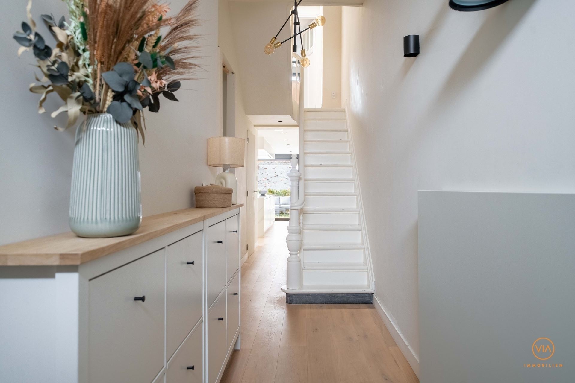 Authentiek gerenoveerde woning in het hart van de Pulhofwijk - foto 4