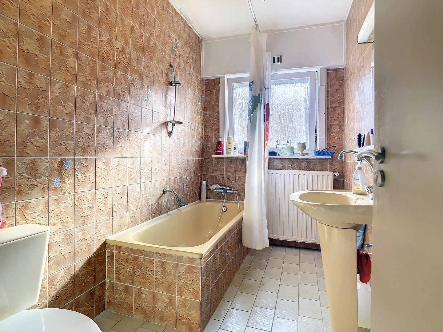 Rustig gelegen, alleenstaande woning met inpandige garage - foto 5