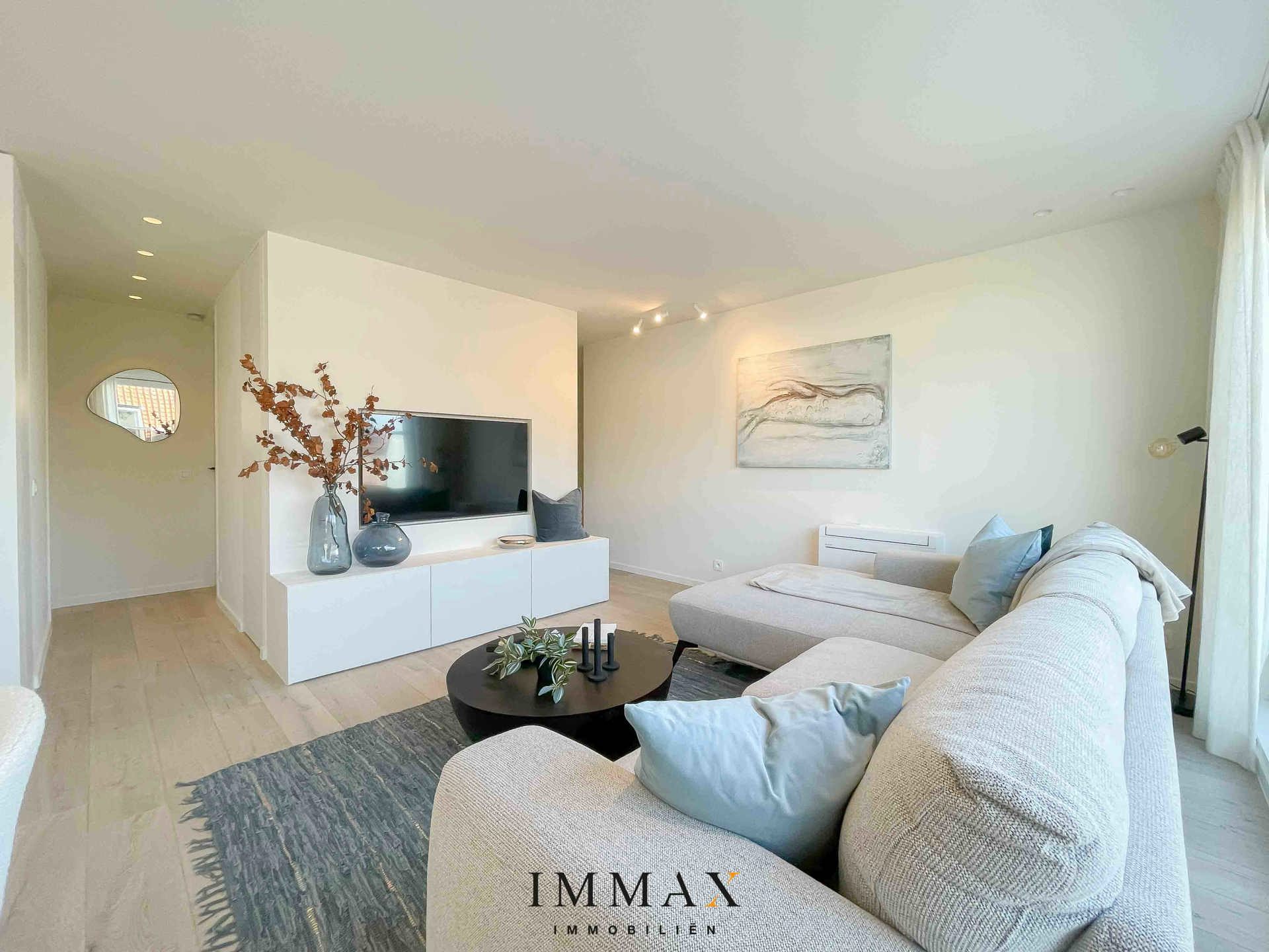 Gerenoveerde penthouse met zeezicht & autostaanplaats - foto 5