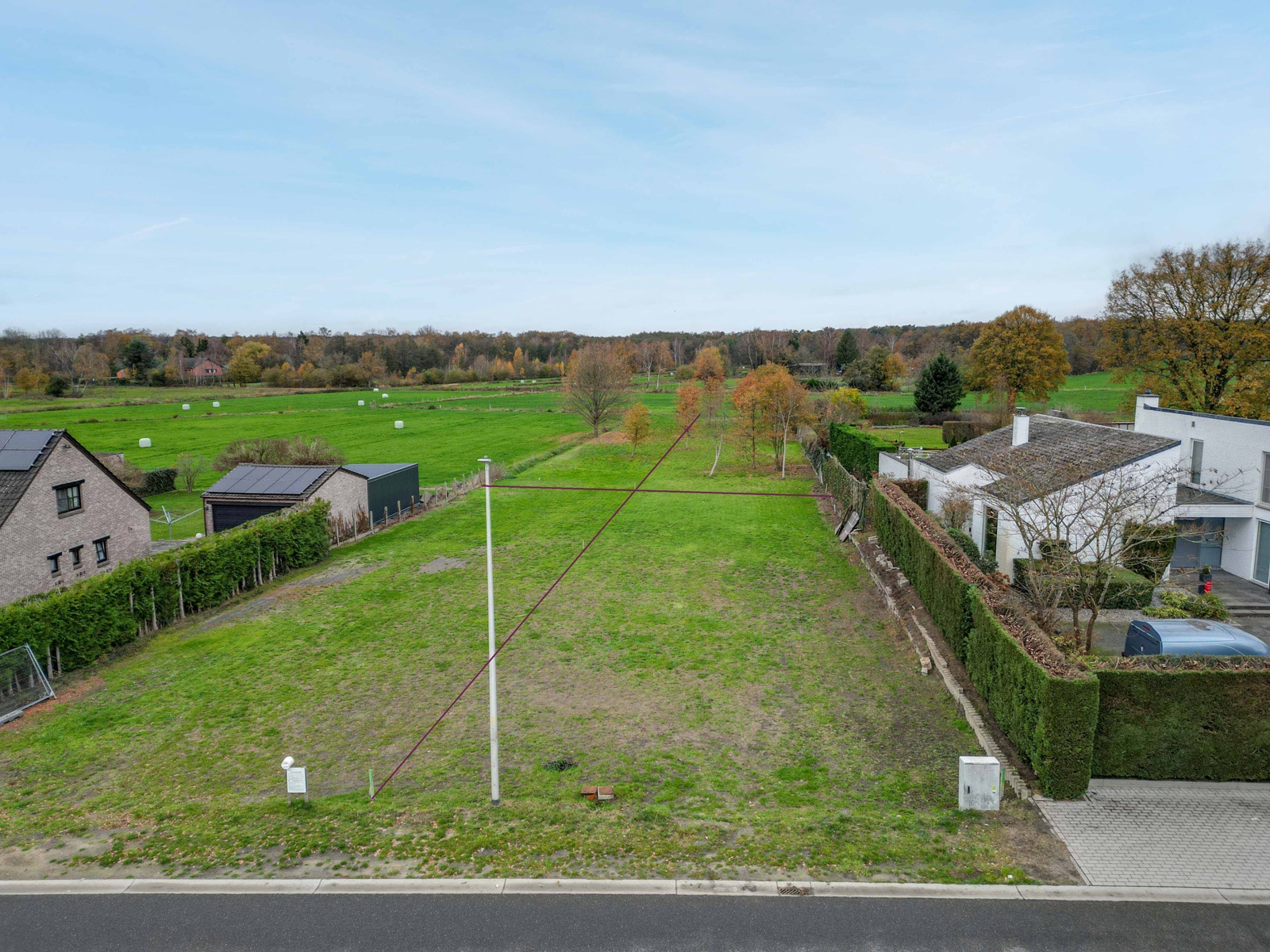 Prachtige bouwgrond voor open bebouwing - Lot 2 - foto 2