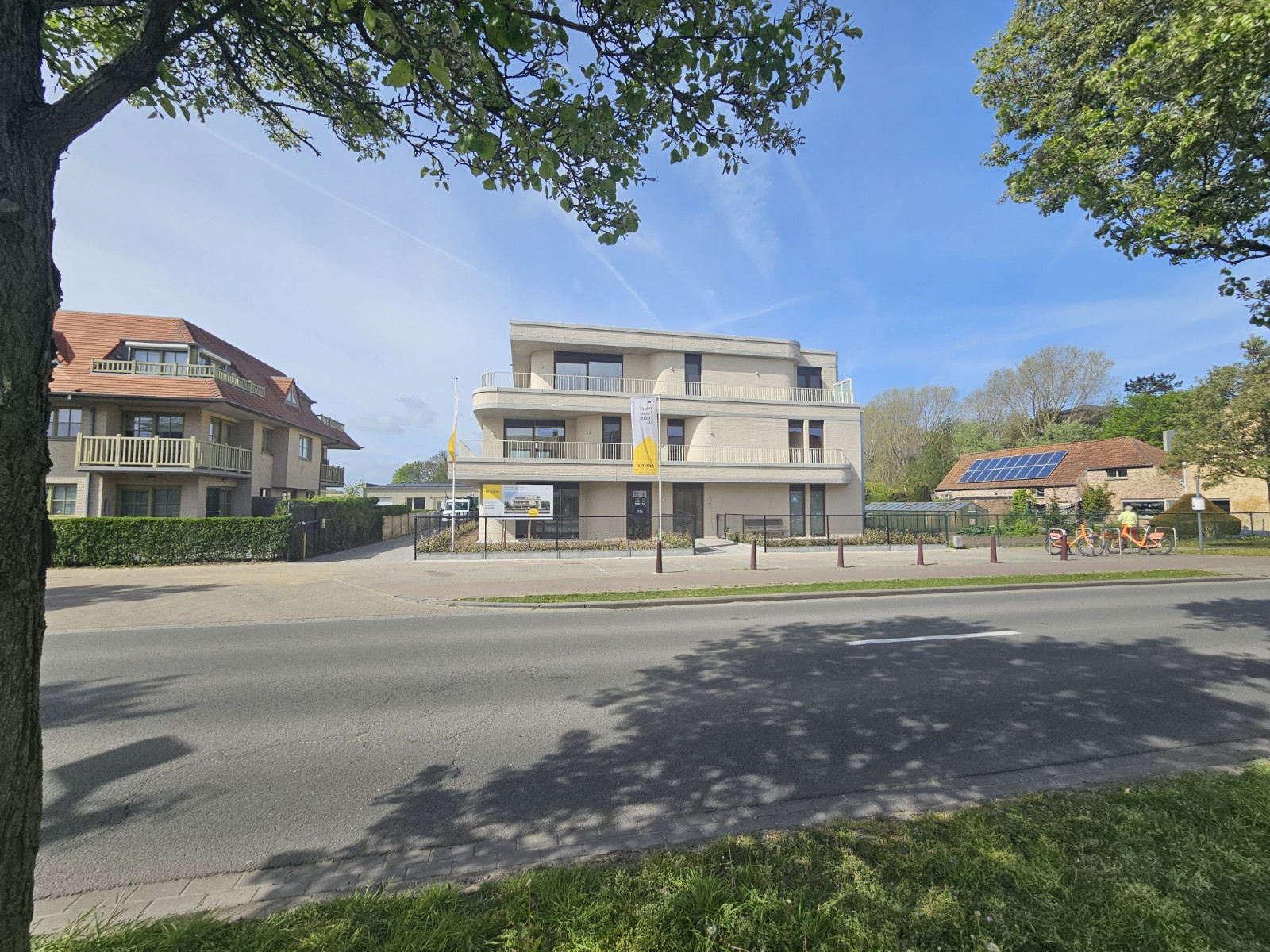 Apartment for sale in Oostduinkerke with 1 bedroom - photo 4