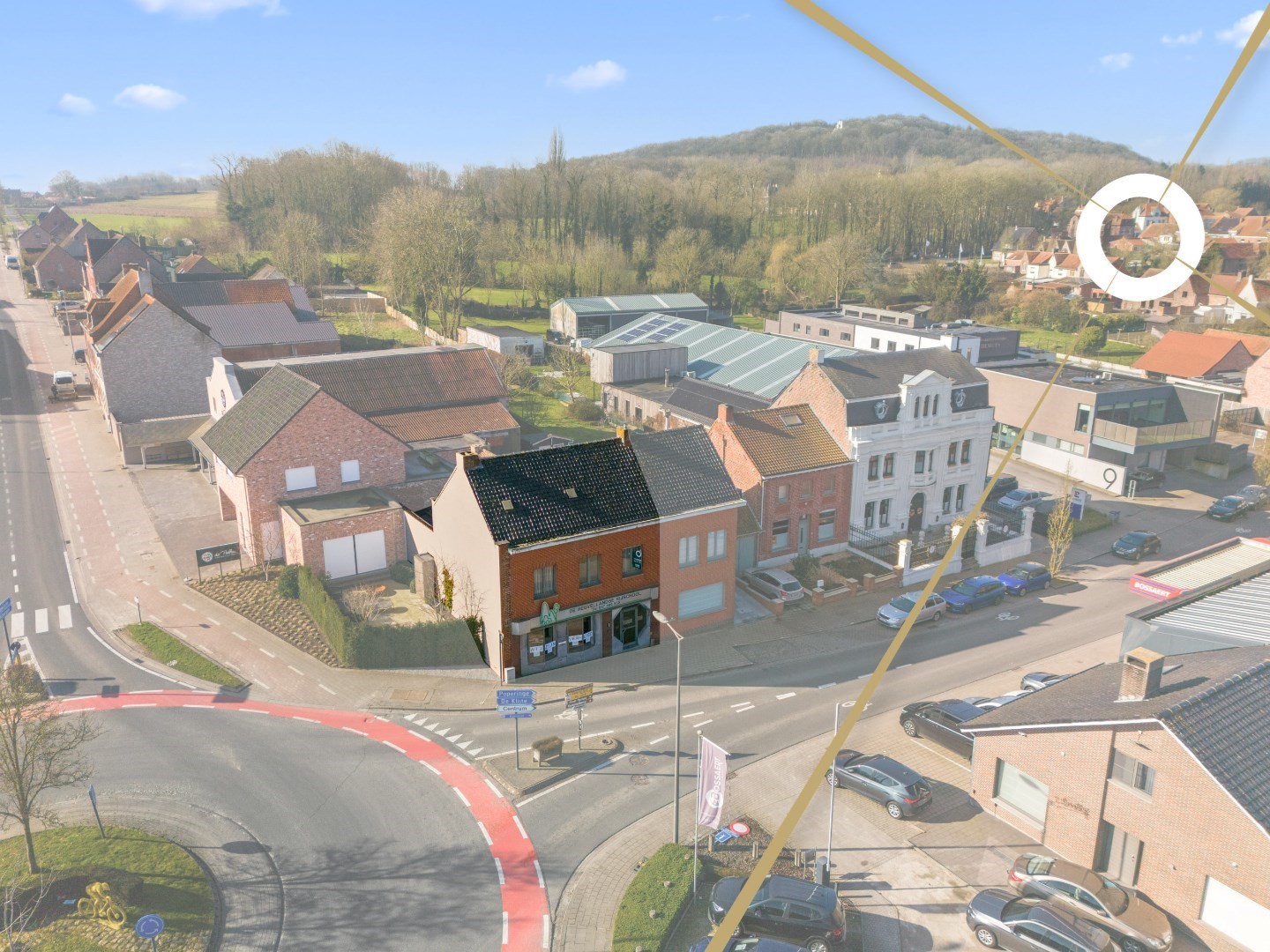 Unieke commerciële opportuniteit in het hart van Heuvelland - foto 1