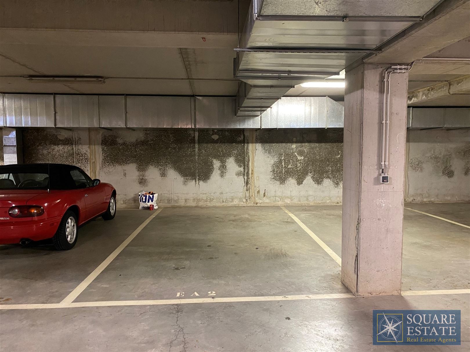 Parking/Garage - photo 1