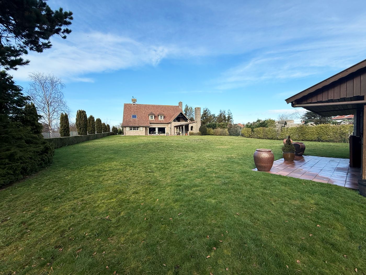 UNIEKE VILLA OP UITZONDERLIJKE LIGGING – SINT-IDESBALD - photo 3