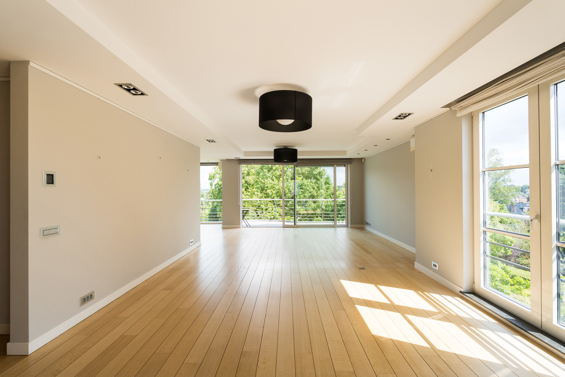 Apartment for rent in Woluwe-Saint-Pierre with 3 bedrooms - photo 3