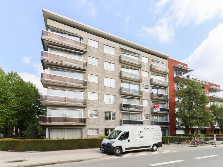 Centraal gelegen 3-slaapkamer appartement - foto 2