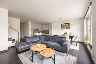 Palton troeven- Modern duplex appartement- Uitstekende EPC-score B- 3 slaapkamers- Inclusief ondergrondse autostaanplaats- Instapklaar- Ideale...