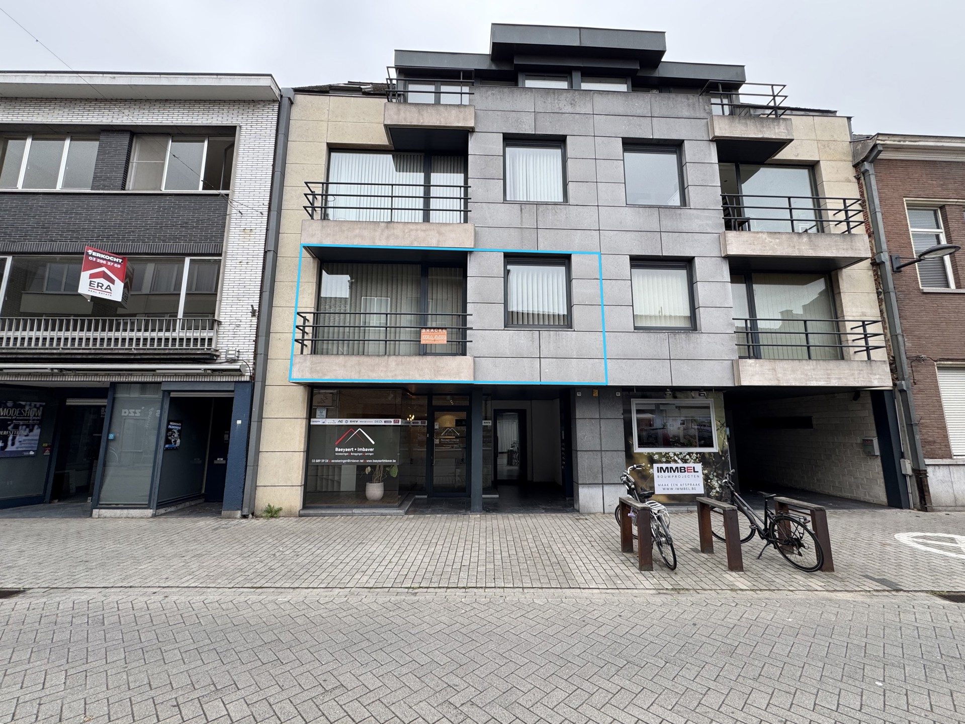 Ruim appartement met terras in hartje Bornem - foto 1