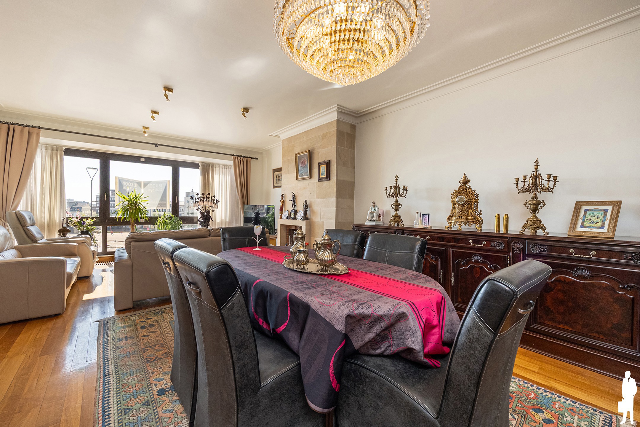 Ruim appartement met 2 slpk en 3 terrassen aan de Grote Markt - foto 5