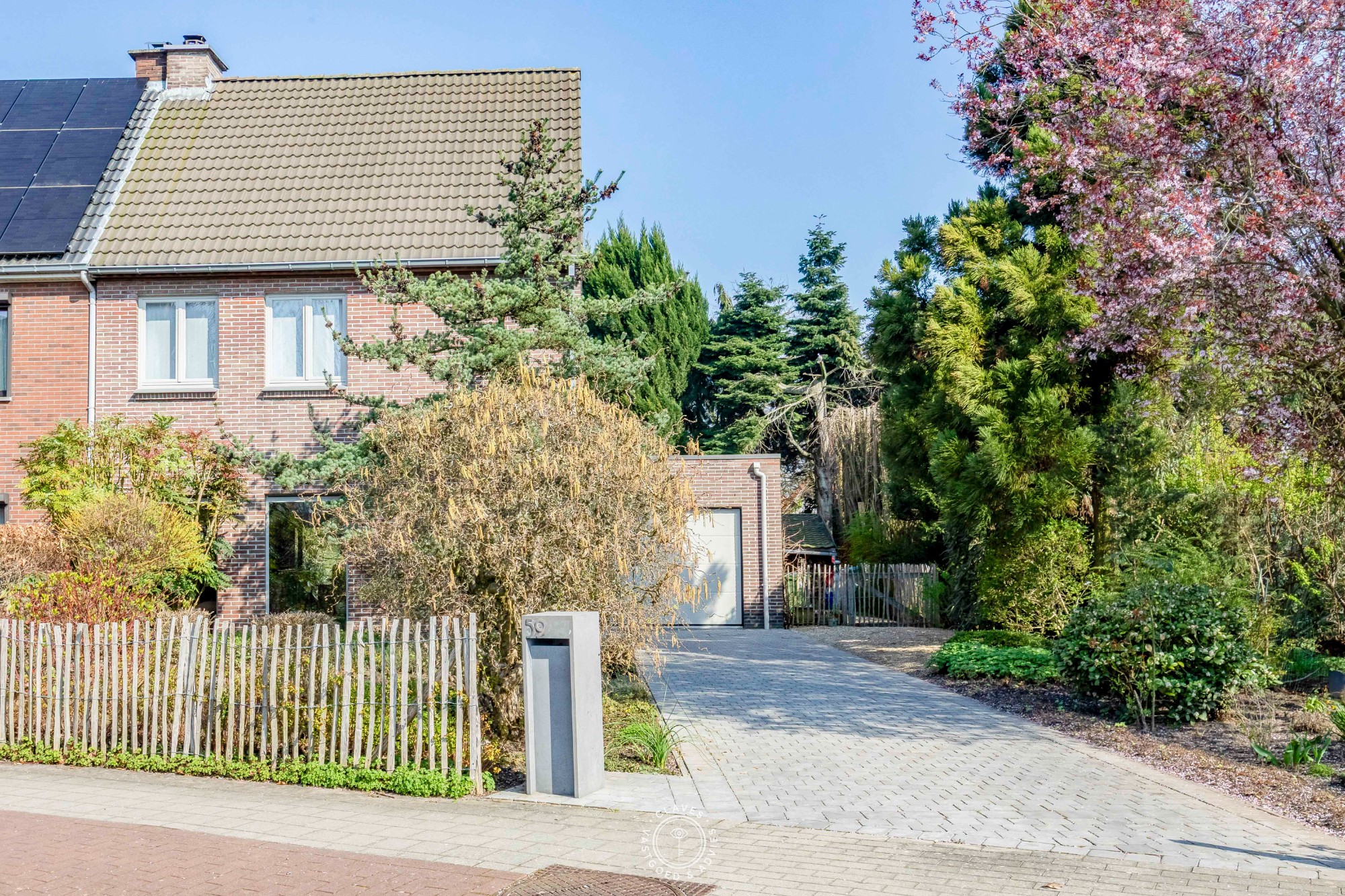 Huiselijke halfopen bebouwing met prachtige tuin in geliefde woonwijk - foto 5