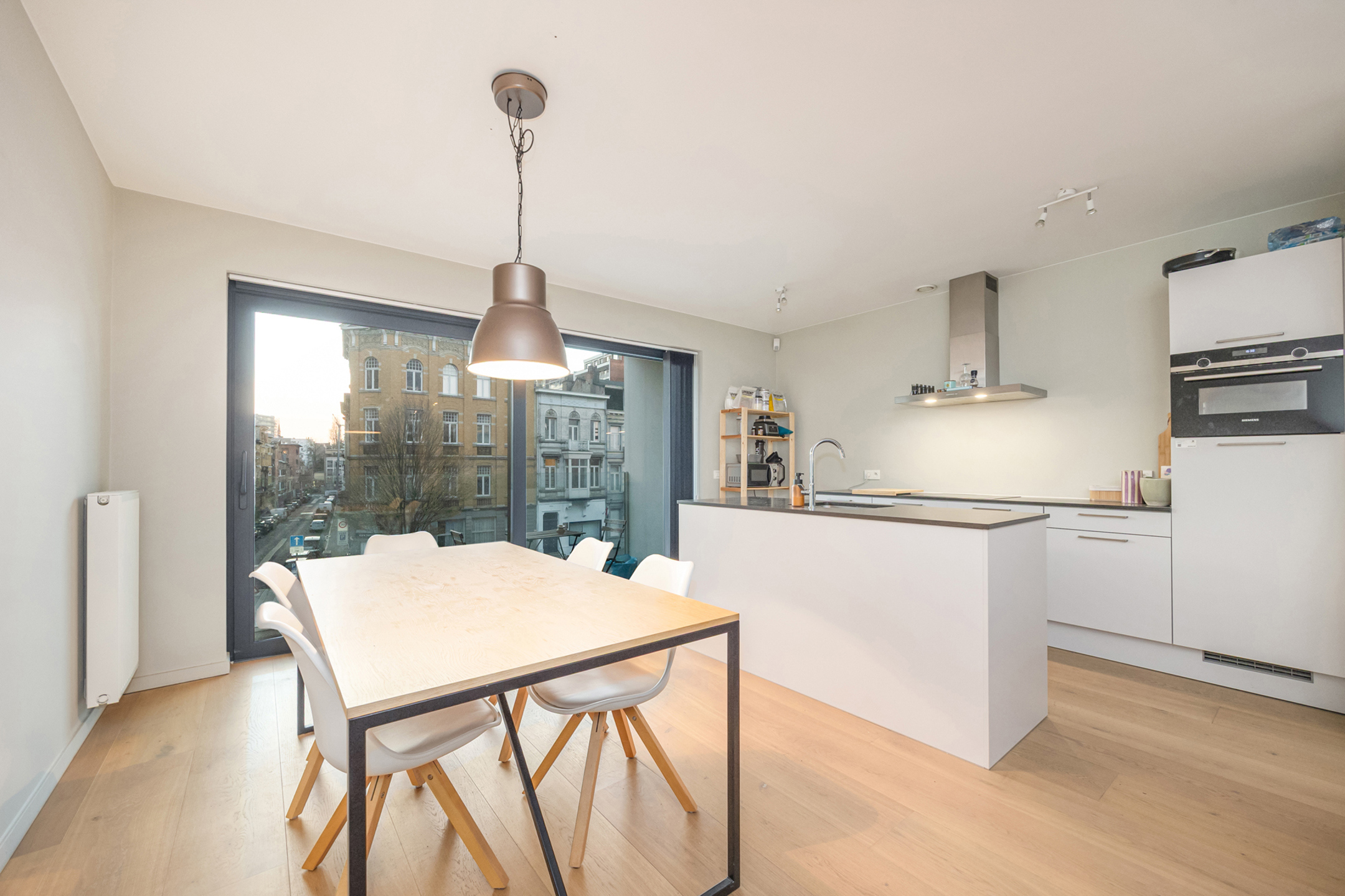 Recent appartement met 2 slaapkamers en terras - foto 2