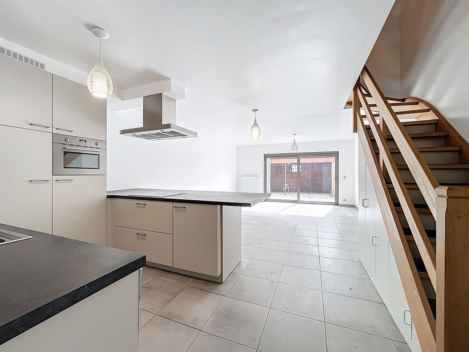 House for sale in Roeselare with 4 bedrooms - photo 3