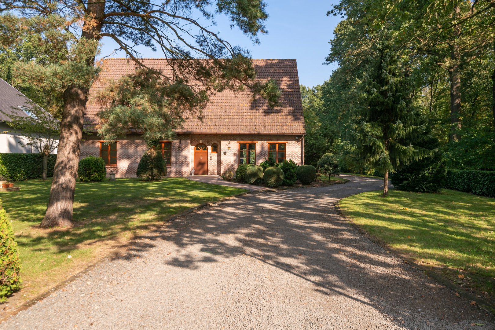 Ruime woning op een prachtig perceel van 6.702 m² - foto 4
