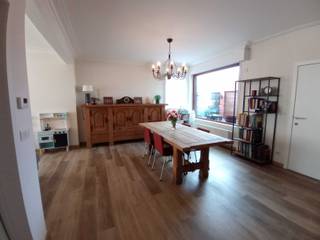 Instapklare gezinswoning met grote tuinOp zoek naar een ruime, lichtrijke gezinswoning?Kom kijken, word verliefd en doe een bod op deze recent...