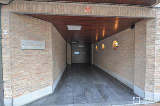 Double indoor parking space for rent, Paul Parmentierlaan 204...