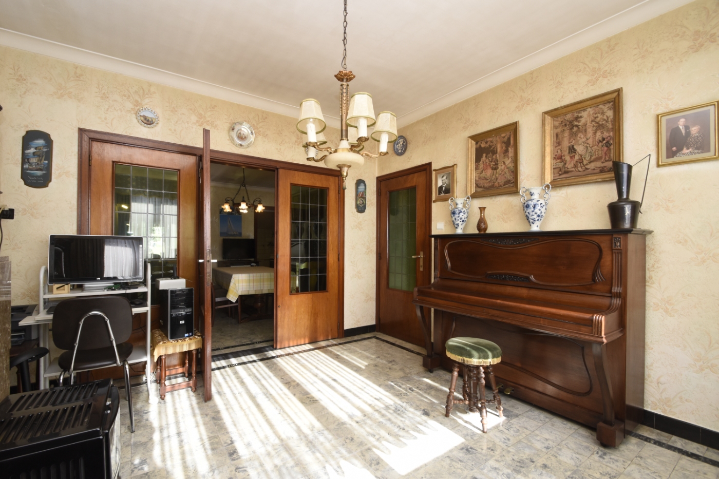 Te renoveren, ruime woning met grote tuin in Bazel - foto 5