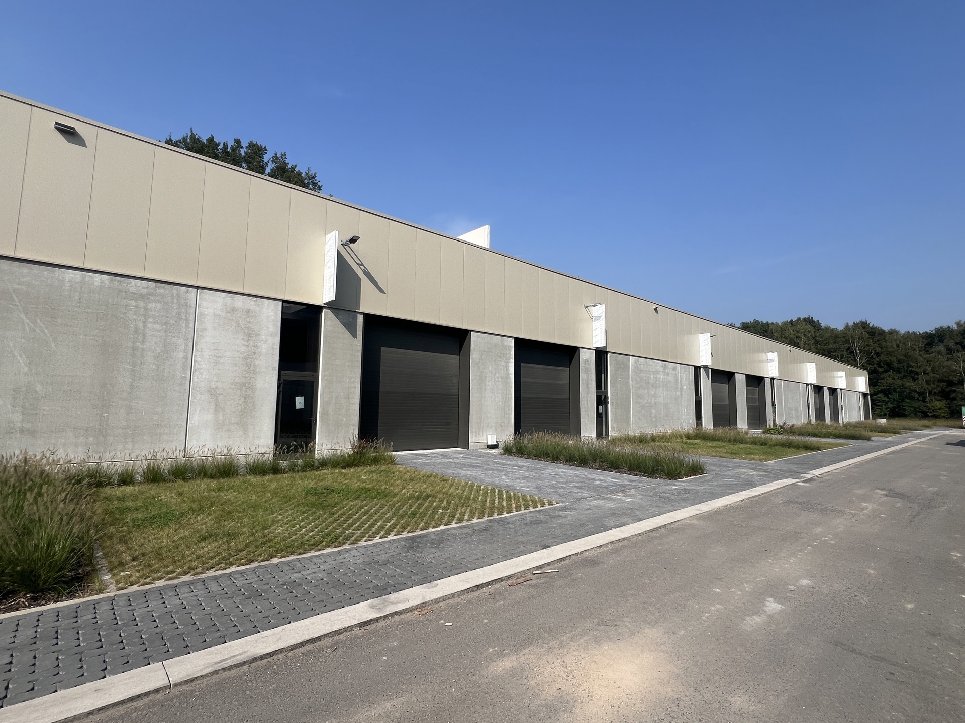 KMO-unit van 210m² in Genk-Noord - foto 1