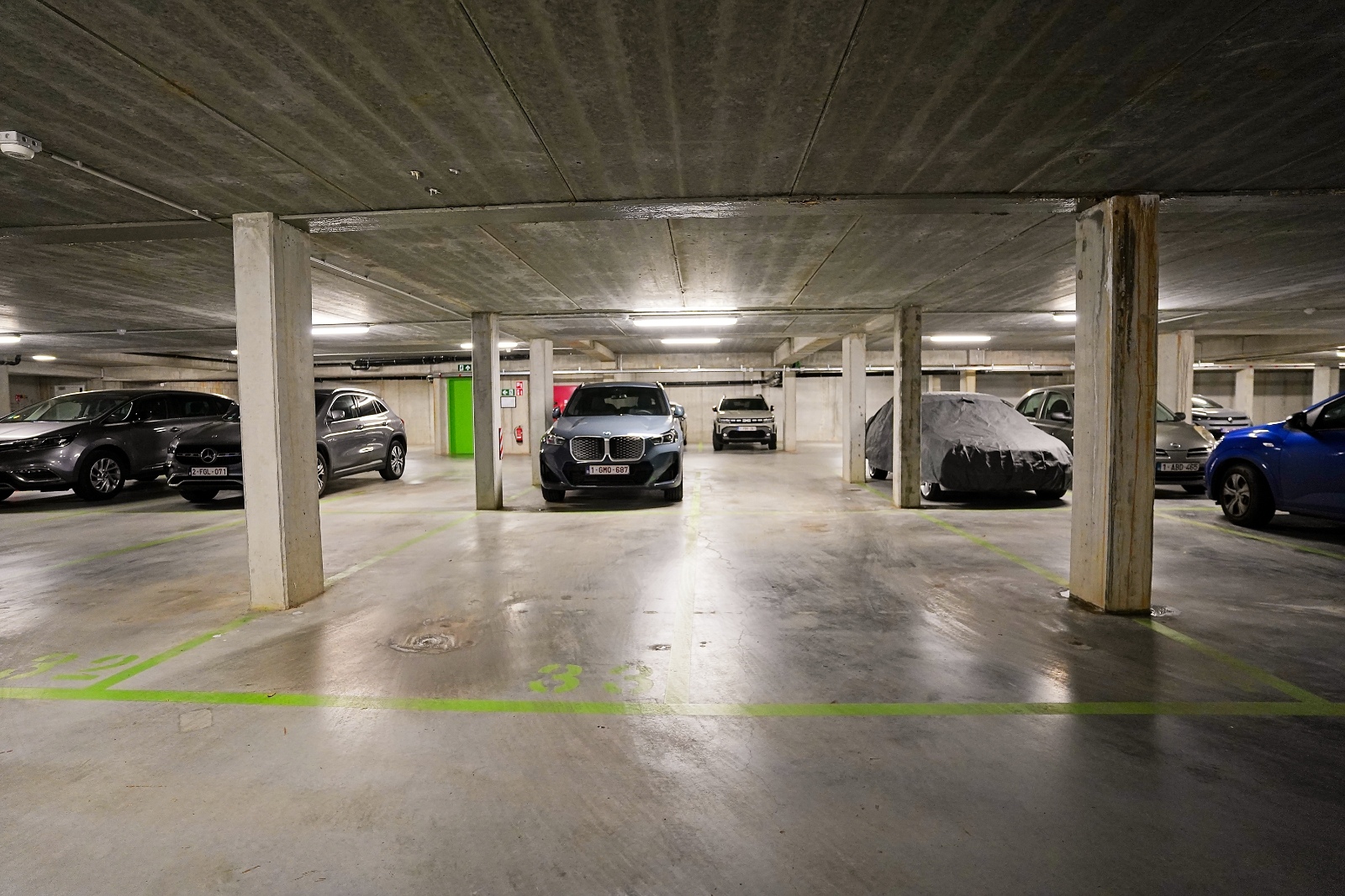 Parkeerplaats in een afgesloten ondergrondse garage te Buggenhout - foto 4