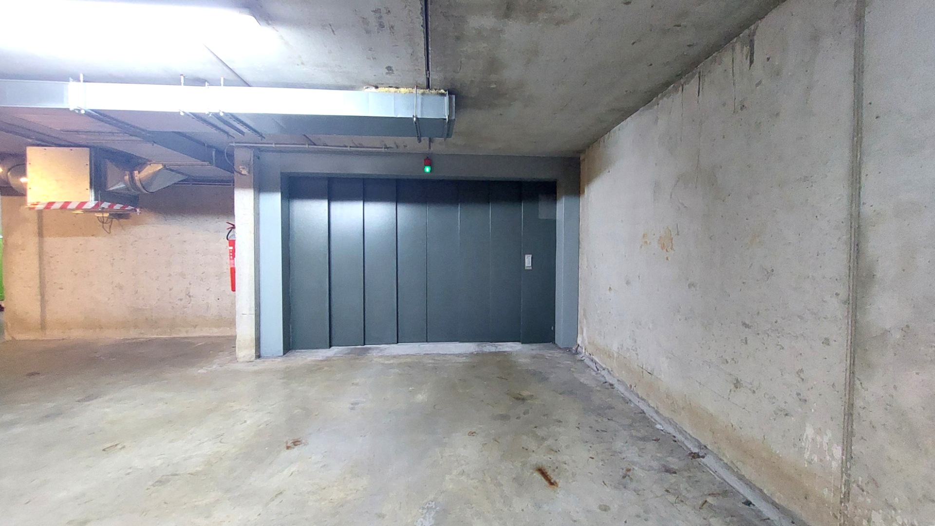 Gesloten garagebox in het centrum van Bredene Duinen - foto 4