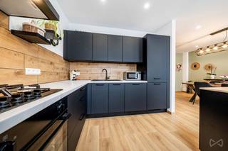 Immeuble studio + duplex à Florennes
